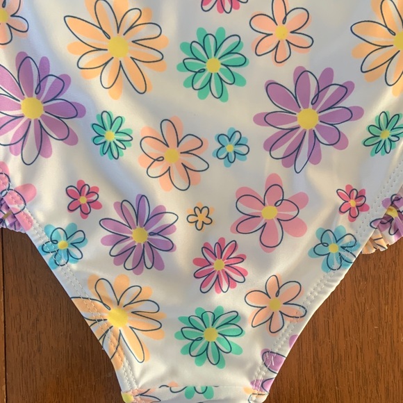 🍊5/$25 George Kids Floral Rashguard - Purple, Yellow, Pink size 2T - Picture 6 of 6